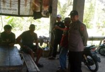 POLSEK SUBANG LAKUKAN PATROLI DIALOGIS, JALIN SINERGITAS DENGAN WARGA DEMI CIPTAKAN SITUASI KAMTIBMAS AMAN.