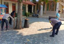 Bhakti Religi Hari Bhayangkara ke-80, Polsek Ciawigebang Polres Kuningan Bersama DKM Bersihkan Masjid At Taqwa
