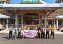Polri Peduli Tempat Ibadah, Polsek Ciawigebang Laksanakan Bhakti Religi di Masjid At Taqwa Sambut Hari Bhayangkara ke-80