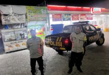 Berdiri Tegak di Garis Depan, Ka SPKT 3 Polsek Mandirancan Jaga Kenyamanan Istirahat Warga dari Ancaman Kriminalitas