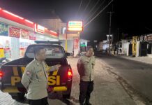 Gandeng Pekerja Malam, Personel Polsek Mandirancan Persempit Celah Aksi Kejahatan Jalanan