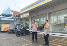 Gencarkan Sambang Swalayan, Polsek Mandirancan Bentengi Toserba Fajara dari Potensi Aksi Pencurian Curat