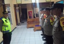 Berbasis Data Kerawanan, Kapolsek Mandirancan Pimpin Apel KRYD Guna Netralisir Modus Pecah Kaca