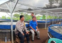 Lebih Dekat dengan Masyarakat, Bhabinkamtibmas Polsek Mandirancan Dorong Kemandirian Ekonomi Pemuda Desa Pakembangan