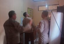 Perkuat Kedisiplinan Personel, Kapolsek Mandirancan Terima Kunjungan Kerja Waka Polres Kuningan di Mako Sektor