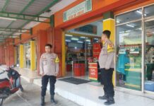 Antisipasi Gangguan Kamtibmas di Minimarket, Polsek Mandirancan Perketat Pengawasan Bersama Juru Parkir