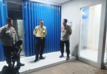 Hadirkan Rasa Aman Saat Warga Terlelap, Patroli KRYD Mobile Polsek Mandirancan Jaga Obyek Vital Perbankan