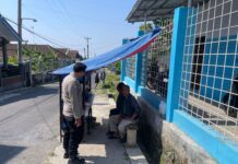 Anggota Piket Polsek Kramatmulya Laksanakan Patroli Siang, Antisipasi C3 dan Gangguan Kamtibmas Sambangi Warga Masyarakat Desa Cikubangsari
