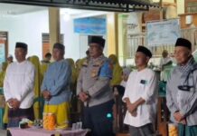 Perkuat Tiga Pilar Kamtibmas Lewat Jalur Religi, Kanit Propam Polsek Mandirancan Hadiri Tausiyah 1 Muharram 1448 H