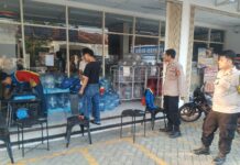 Sikat Habis Premanisme dan Pemalakan Jalanan, Unit Patroli Polsek Mandirancan Perketat Pengamanan Objek Vital Perbelanjaan Desa Cirea