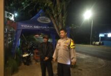 Patroli Malam Piket Polsek Kramatmulya, Antisipasi C3 dan Gangguan Kamtibmas Sambangi Café D’Jons Pool Desa Cilaja
