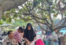 Patroli Humanis Polsek Cilimus Hadir Berikan Kenyamanan di Kawasan Wisata
