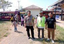 Bhabinkamtibmas Polsek Ciawigebang Tingkatkan Patroli KRYD Siang Hari di Agrowisata Pakebon Selama Liburan Sekolah