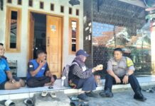 Bhabinkamtibmas Desa Kapandayan Intensif Sambang Warga Binaan, Perkuat Harkamtibmas