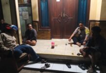 Bhabinkamtibmas Intensifkan Sambang Warga Desa Kapandayan Demi Harkamtibmas Kondusif