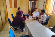 Silaturahmi Kamtibmas, Bhabinkamtibmas Bangun Kemitraan dengan Perangkat Desa Mekarjaya