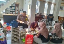 Bhabinkamtibmas Desa Kapandayan Monitoring Penyaluran MBG bagi Balita dan Ibu Hamil di Desa Kapandayan