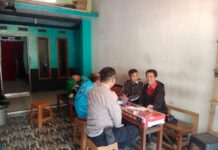 Jalin Kedekatan dengan Warga Binaan di Dusun Wage, Bhabinkamtibmas Desa Kadurama Laksanakan Silaturahmi Kamtibmas