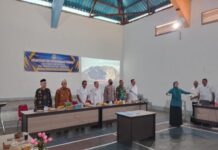 Kapolsek Ciawigebang Polres Kuningan Hadiri Pelantikan Kepala Dusun Manis Desa Sidaraja