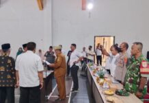 Kapolsek Ciawigebang Saksikan Pelantikan dan Pengambilan Sumpah Kepala Dusun Manis