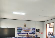 PS. Panit 1 Binmas Polsek Ciawigebang Sampaikan Pembinaan Kedisiplinan kepada Peserta MPLS SMPN 2 Ciawigebang