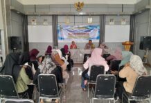 Bhabinkamtibmas Hadiri Rapat Koordinasi Persiapan Posyandu TA 2026 di Desa Kapandayan
