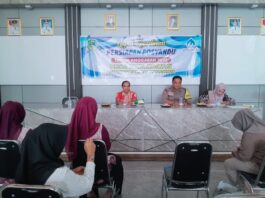 Polri Hadir Dukung Program Kesehatan, Bhabinkamtibmas Desa Kapandayan Polsek Ciawigebang Ikuti Rapat Koordinasi Persiapan Posyandu TA 2026 di Desa Kapandayan