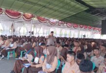 Polisi Hadir di MPLS, Polsek Ciawigebang Bekali Siswa Baru SMK Negeri 5 Kuningan dengan Pesan Kamtibmas