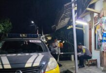 Patroli KRYD Malam, Bhabinkamtibmas Antisipasi C3 dan Gangguan Kamtibmas di Desa Karangkamulyan