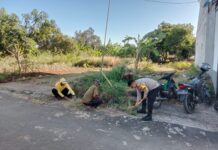 Bhabinkamtibmas Desa Kadurama Bersama Warga Binaan Gelar Jumat Bersih di Dusun Pahing untuk Wujudkan Lingkungan Sehat dan Nyaman