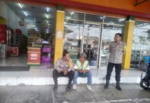 Antisipasi Pekat dan Kejahatan Jalanan, Aksi Respons Cepat Polsek Mandirancan: Gelar Patroli KRYD di Toserba Fajar
