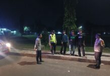 Mengunci Gerak Kenakalan Remaja: KRYD Malam Polsek Mandirancan Edukasi Pelajar Agar Manfaatkan Liburan Secara Positif