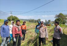 Patroli Polsek Pancalang Laksanakan Patroli Dialogis KRYD di Desa Tarikolot, Berikan Imbauan Kamtibmas kepada Pemanen Tebu agar Tidak Membakar Lahan sebagai Upaya Antisipasi Gangguan Kamtibmas dan Kebakaran