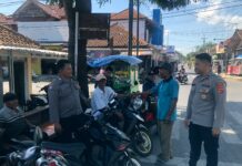 ‘Anggota Patroli Polsek Cibingbin Laksanakan Patroli Dialogis Antisipasi C3, Demi menjaga Kondusifitas diwilayah hukum Polsek Cibingbin’