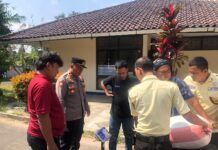 ‘Anggota Patroli Polsek Cibingbin Laksanakan Patroli Dialogis Antisipasi C3, Demi menjaga Kondusifitas diwilayah hukum Polsek Cibingbin’