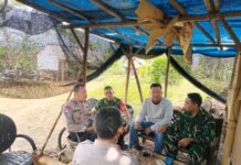 Kapolsek Pancalang Ipda Lukman Hakim Bangun Sinergitas TNI–Polri Melalui Agenda Ngopi Bareng Bersama Anggota Koramil 1514/Pancalang untuk Mempererat Kebersamaan dan Meningkatkan Soliditas dalam Memberikan Pelayanan Terbaik kepada Masyarakat