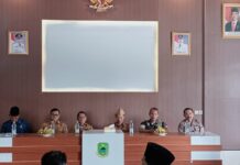 Menyibak Fajar Baru Pemerintahan, Kapolsek Mandirancan Amankan Sakralnya Pengukuhan Aparatur