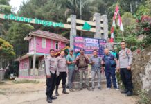 Polsek Cilimus Gencarkan Upaya Preventif Karhutla, Banner Himbauan Dipasang di Jalur Pendakian Gunung Ciremai