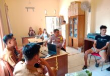 Patroli KRYD Siang Hari, Bhabinkamtibmas Polsek Ciawigebang Pererat Sinergi Kamtibmas dengan Perangkat Desa Ciawigebang