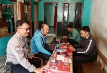 Jelang HUT ke-81 Kemerdekaan RI, Bhabinkamtibmas Desa Kadurama Sambangi Warga Binaan Jaga Kamtibmas
