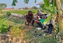 Sambangi Petani Desa Kapandayan, Bhabinkamtibmas Dorong Ketahanan Pangan