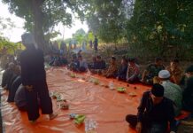 Kapolsek Ciawigebang Hadiri Tradisi Nyekar Kabuyutan Rambut Sindang di Desa Suganangan