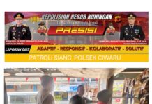 Bhabinkamtibmas Polsek Ciwaru Laksanakan Patroli Siang dan Sambang Warga
