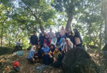 Sambut HUT ke-81 Kemerdekaan RI, Bhabinkamtibmas dan Babinsa Desa Suganangan Bersama Warga Pererat Silaturahmi