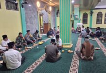 Sinergitas TNI-Polri, Bhabinkamtibmas dan Babinsa Desa Pamulihan Hadiri Peringatan Maulid Nabi Muhammad SAW 1448 H