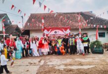 Bhabinkamtibmas Desa Kapandayan Amankan Gerak Jalan Santai HUT ke-81 Kemerdekaan RI di Dusun Kliwon