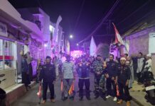 Bhabinkamtibmas dan Babinsa Desa Cipicung Hadir di Tengah Masyarakat, Amankan Pawai Ta’aruf Maulid Nabi Muhammad SAW 1448 H