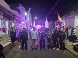 Peringatan Maulid Nabi Muhammad SAW, Bhabinkamtibmas dan Babinsa Cipicung Amankan Pawai Ta’aruf