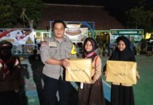 Jalin Kedekatan dengan Pelajar, Bhabinkamtibmas Hadiri Giat PERJUSA di SD Negeri Kapandayan
