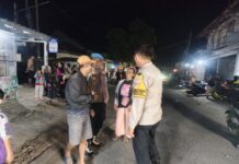 Bhabinkamtibmas Polsek Ciwaru Laksanakan Patroli Malam, Jaga Keamanan dan Ketertiban Masyarakat